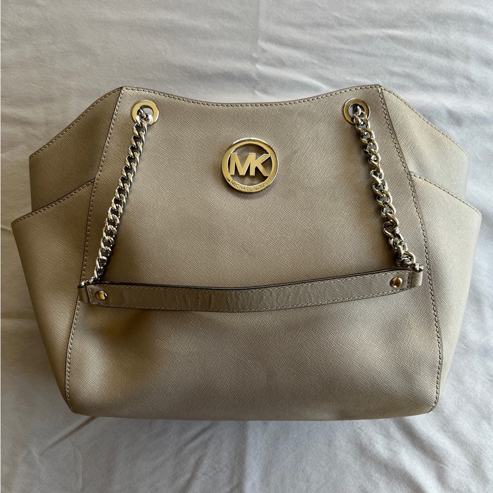 Michael Kors shoulder tote